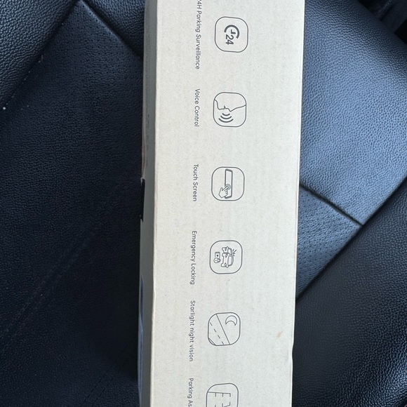 Blue Rearview Mirror Dash Cam - Picture 5 of 6